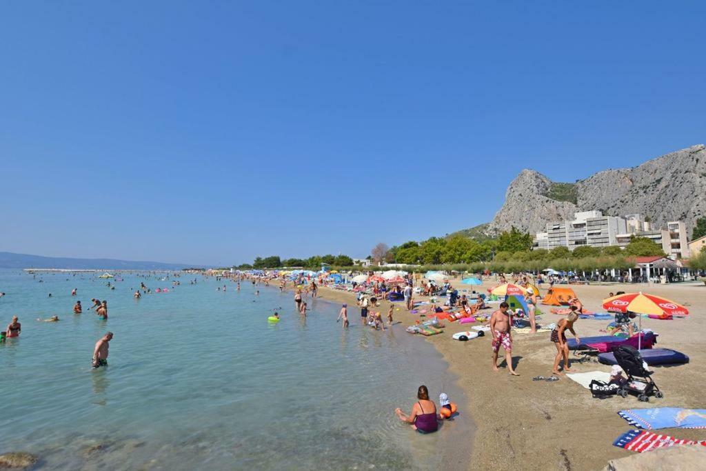 Apartman Nina Omiš Eksteriør billede
